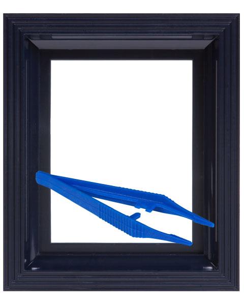 Rahmen schwarzblau & Kunststoffpinzette ALT #bilderrahmen_schwarzblau